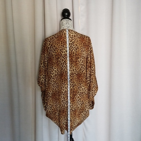 Cheetah Cover-up/Kimono - Picture 4 of 6